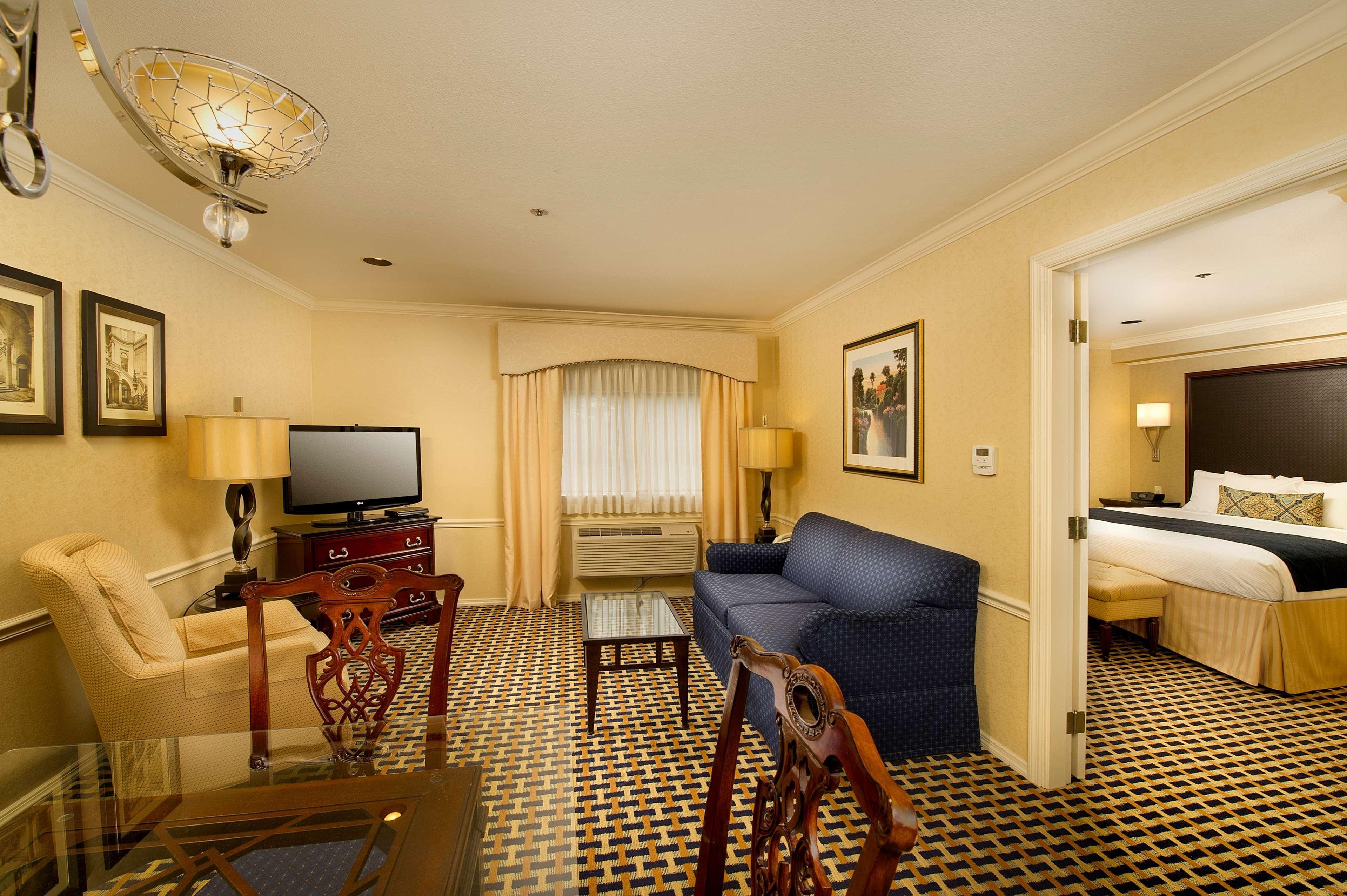 Best Western Plus Puyallup Hotel חדר תמונה