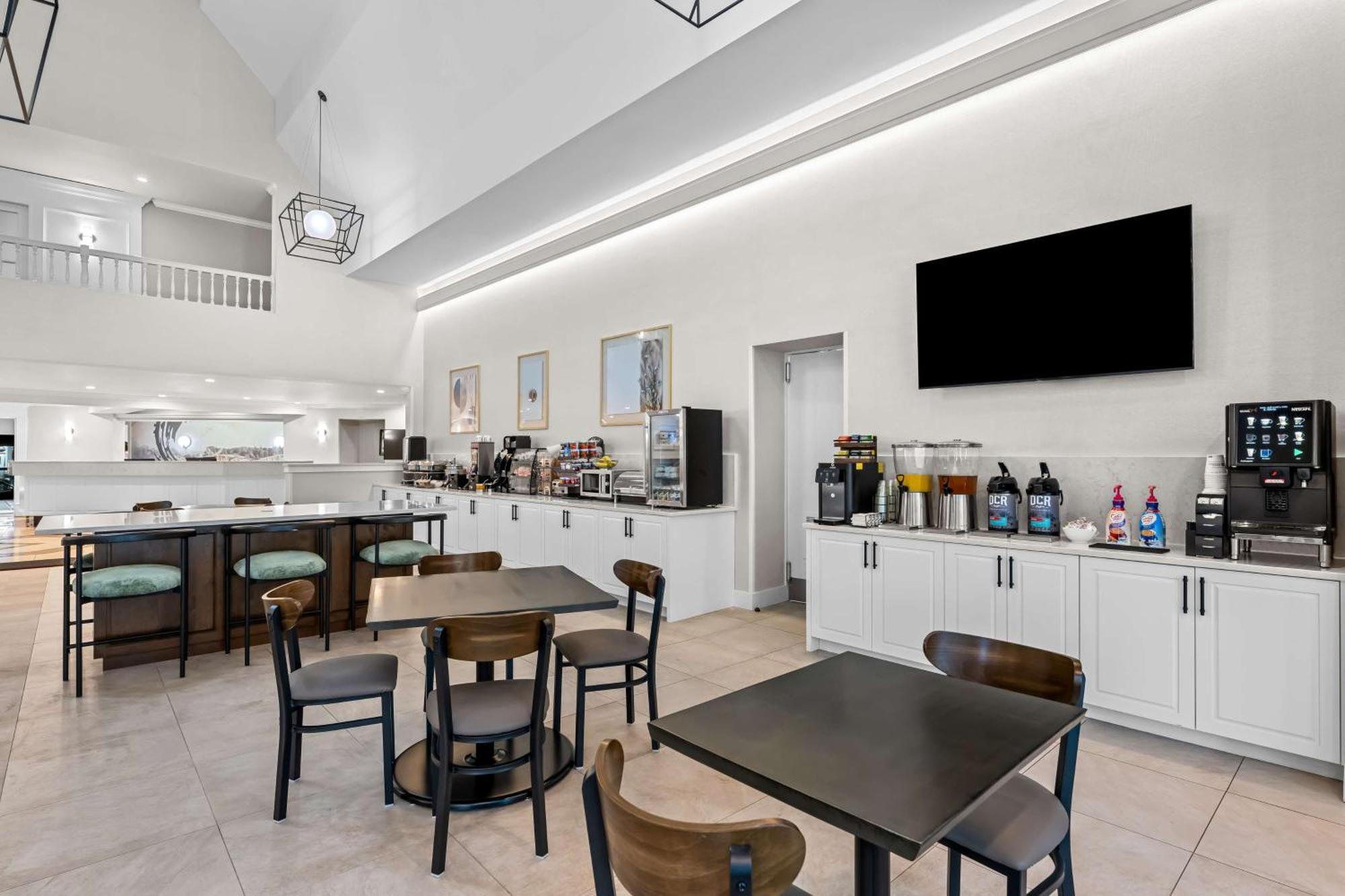 Best Western Plus Puyallup Hotel מראה חיצוני תמונה
