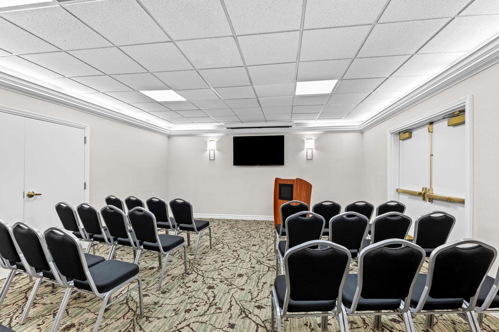 Best Western Plus Puyallup Hotel מראה חיצוני תמונה