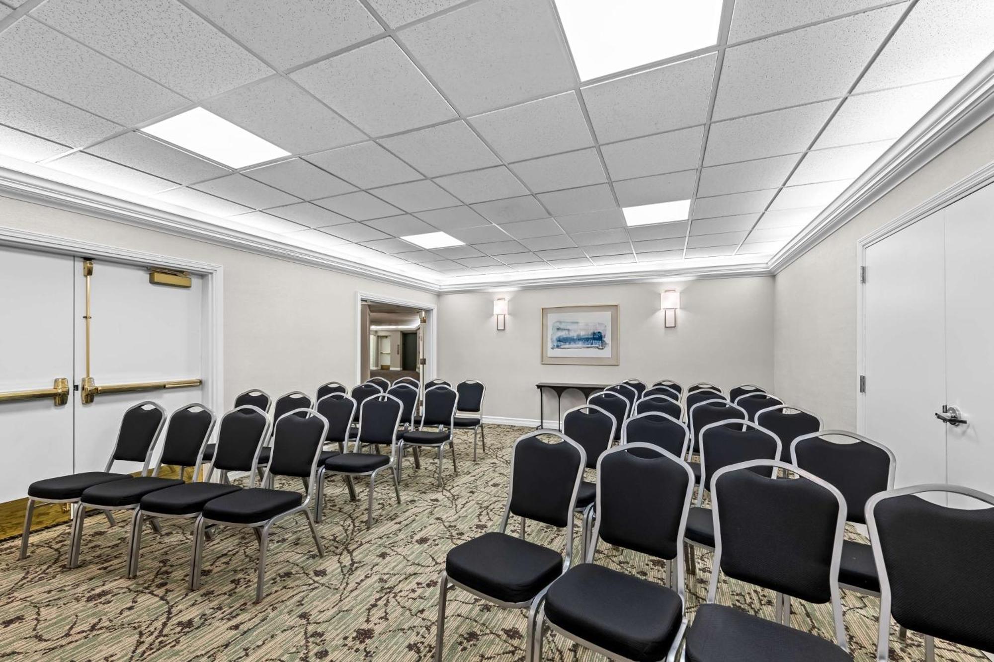 Best Western Plus Puyallup Hotel מראה חיצוני תמונה