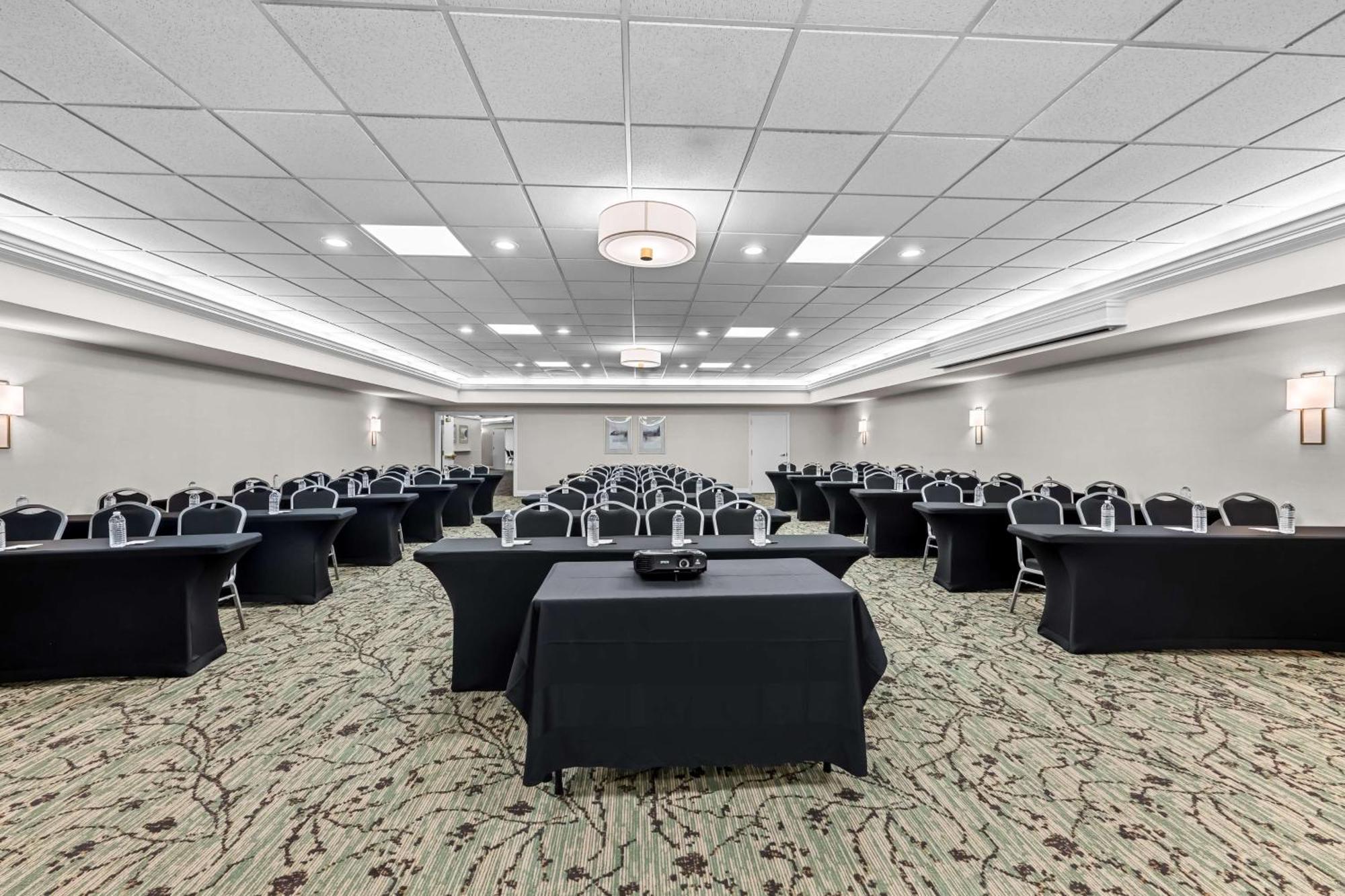 Best Western Plus Puyallup Hotel מראה חיצוני תמונה